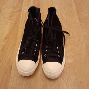 Chuck Taylor Converse  Sherpa Black  Unisex Men's 6.5 Women's 8.5
